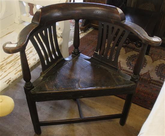 Oak corner chair